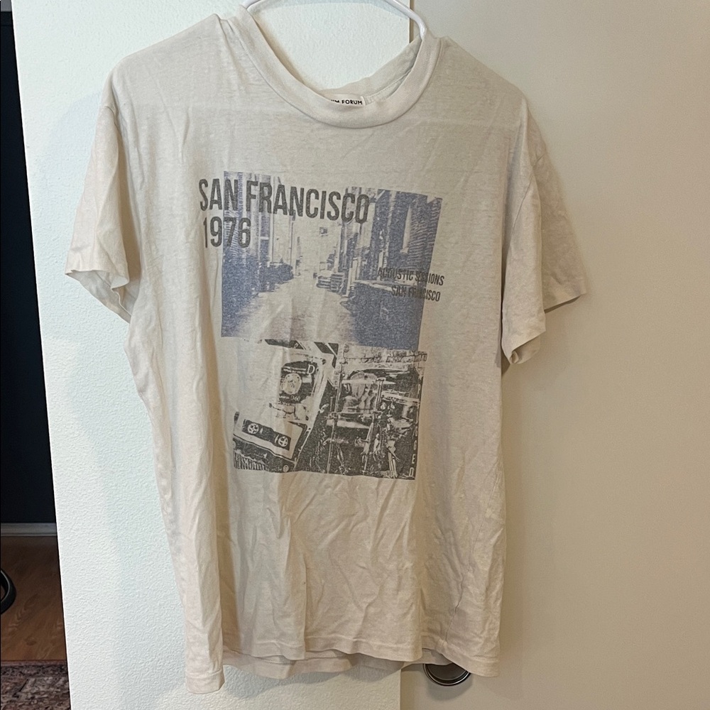Aritzia San Francisco Graphic T-Shirt - Cream
